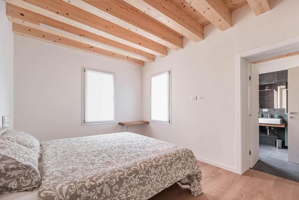 Appartement Palazzo '900 Design Flats - Il Gran Salone à Padoue Extérieur photo